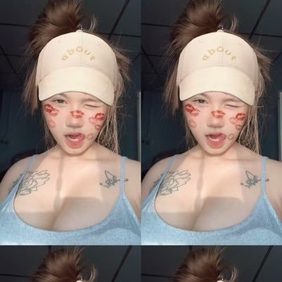C C's profile picture