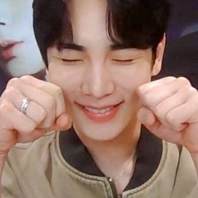쁍...'s profile picture