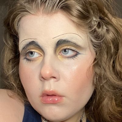 La Mode Unknown's profile picture
