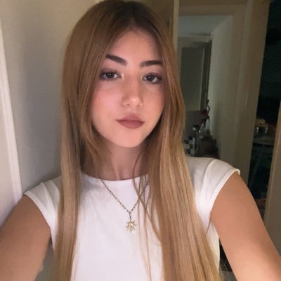 athenea🦦's profile picture