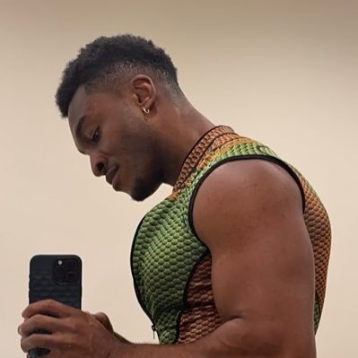 anteuzi's profile picture