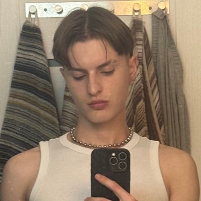 Master Ezra's profile picture