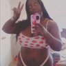 Profilbild von J Thick (Madame)
