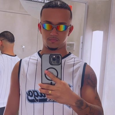 FLopes2500's profile picture