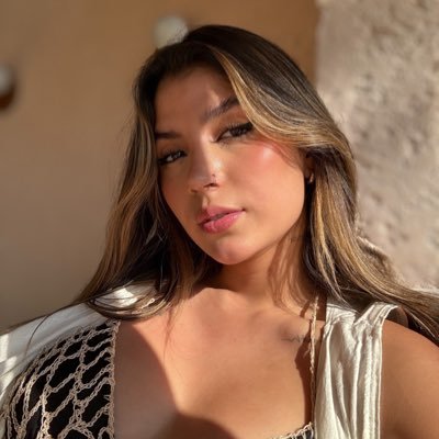 ǝʇsǝlǝɔ's profile picture