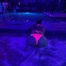 Profilbild von PolyJSwitch - HotWife