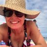 Marcela ielige ser feliz profil fotoğrafı