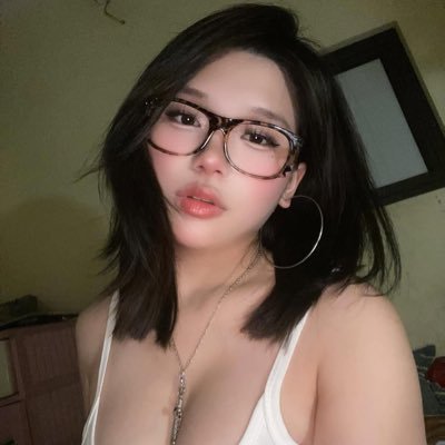 Linh Khánh's profile picture