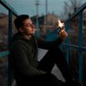 ALONE_لڑکا profil fotoğrafı