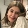 A | 🧸's profile picture