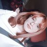 esra's profile picture