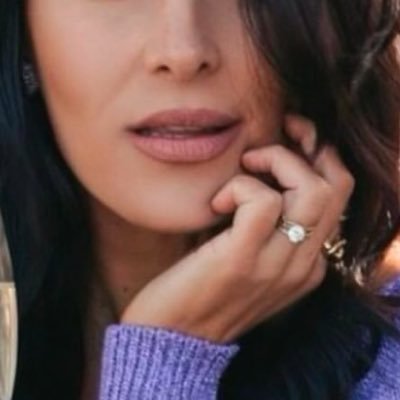 Brie Garcia | Not @NikkiAndBrie commentary.'s profile picture