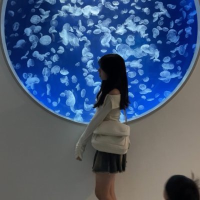 童謡's profile picture