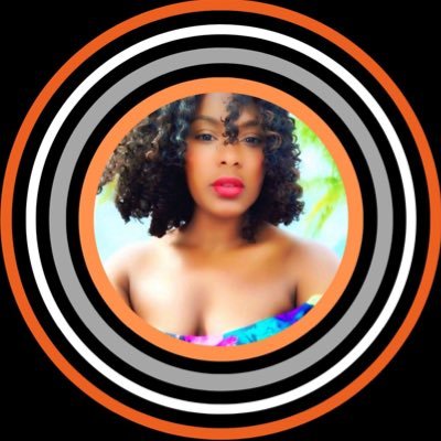 iCurlyCae's profile picture
