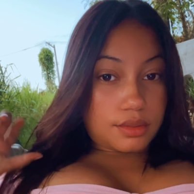 _annlxsrz's profile picture