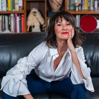 monicagarzag's profile picture
