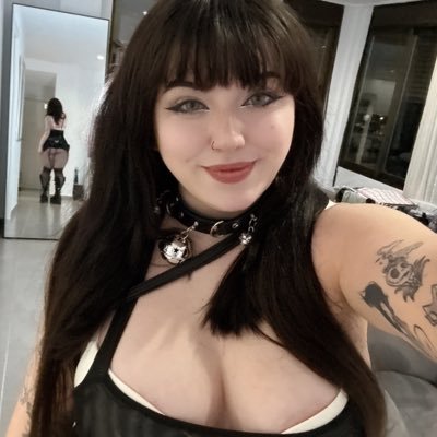 𝑲𝒖𝒓𝒐 ⊹♡'s profile picture
