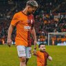 ultrAslan 16 的头像