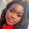 Profilbild von Adeola