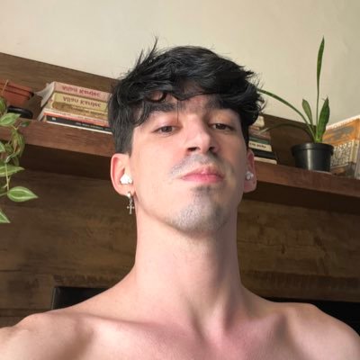 Felipe 🌙's profile picture
