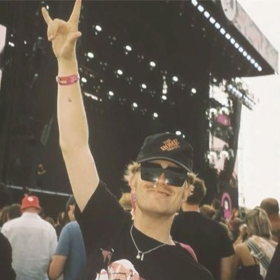 swtnerdroom's profile picture