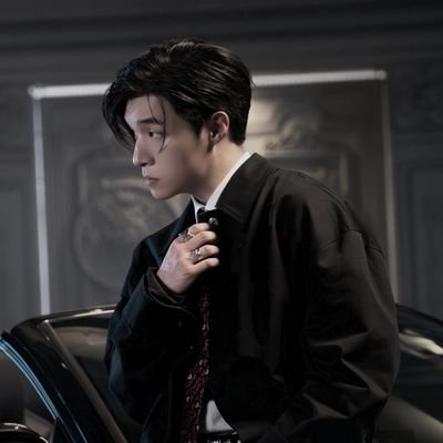min's profile picture