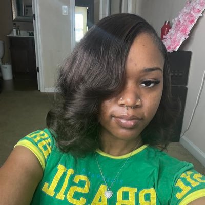 nelle's profile picture
