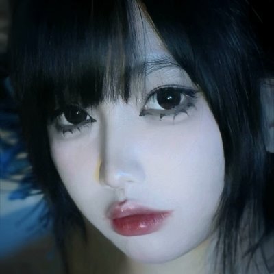 rv's profile picture