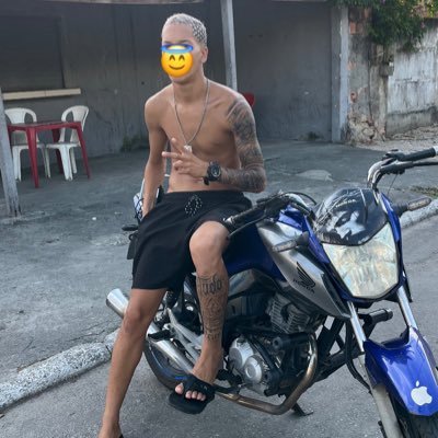 Menor da 160 's profile picture