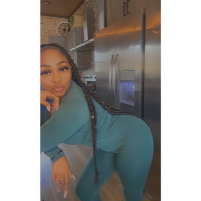 CumNRokWitMeBre's profile picture