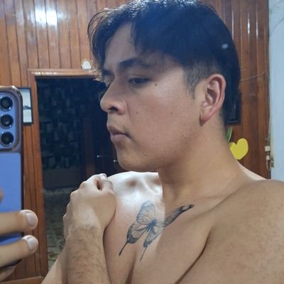 angelcrure's profile picture