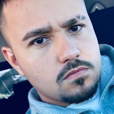 fhgsjsuvjshdn's profile picture