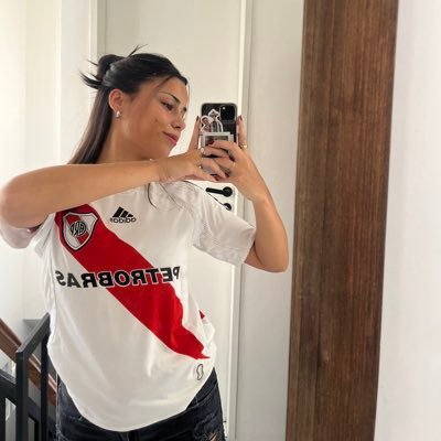 iara's profile picture