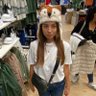 S I L A's profile picture