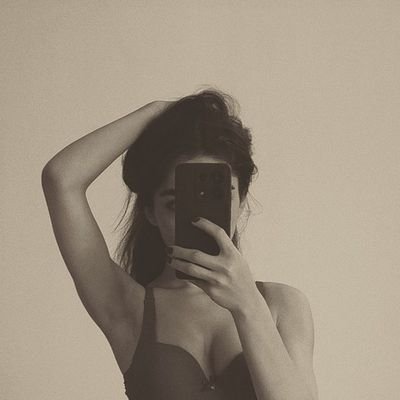sally350l's profile picture