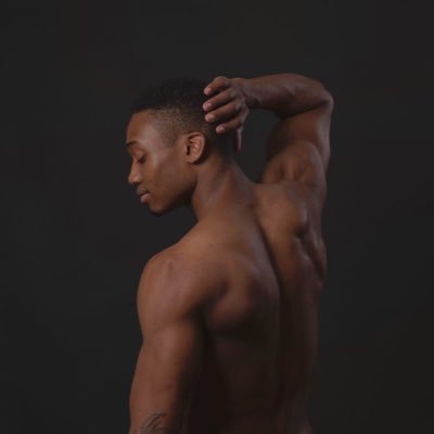 Lloyd 🤓😈's profile picture