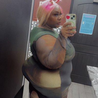 KimyraMonroe's profile picture