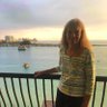 Cynthia Woolwine 的头像