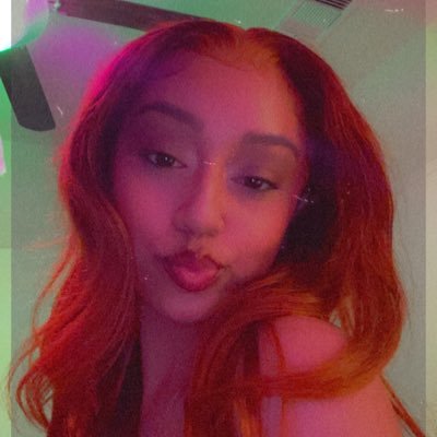 ZOE🕷️'s profile picture