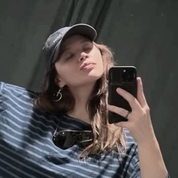 yen ୨ৎ's profile picture