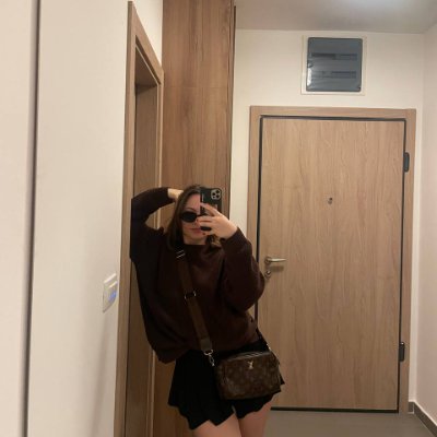 G Ü N E Ş's profile picture