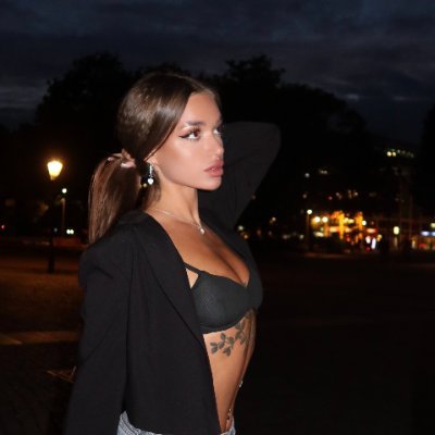 YourMia's profile picture