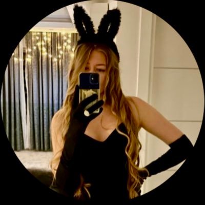 Дарья 🦢🖤's profile picture