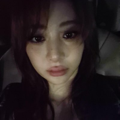 t ^-^'s profile picture
