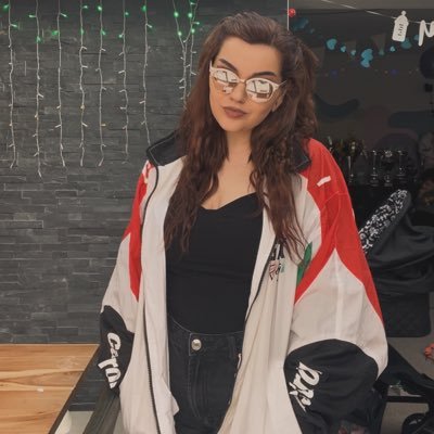 annie_avery_'s profile picture