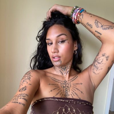 Latina's profile picture