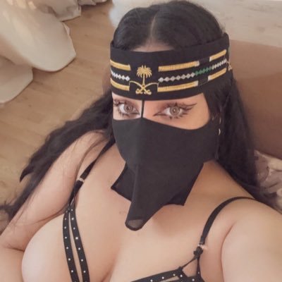 شيخ البدوان📿📿🚬's profile picture