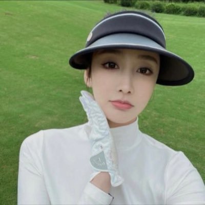 小奶瓶🍼高端外围私人管家's profile picture