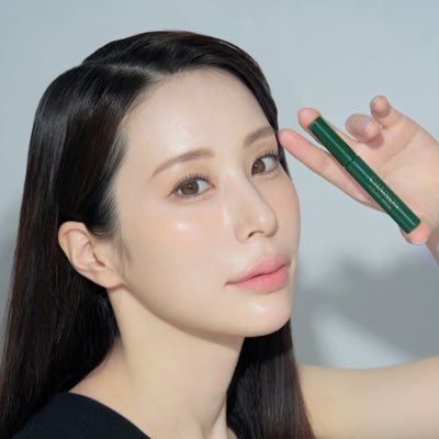 酒井知子's profile picture