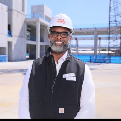 Corey Brooks “RoofTopPastor”'s profile picture